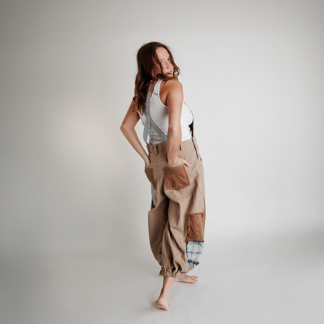 Patched pockets overalls